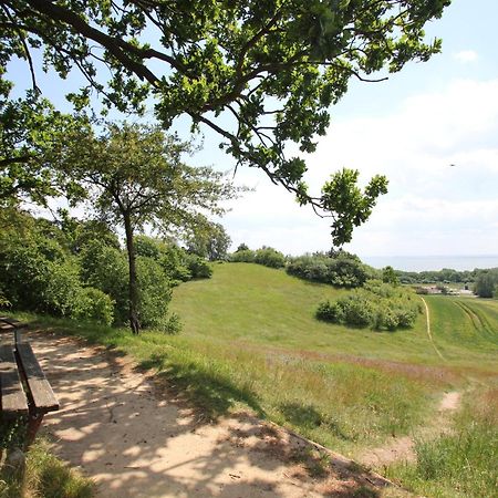 Mit Meerblick Und Balkon, Gratis Nutzung Vom Ahoi Erlebnisbad Und Sauna In Sellin - Meeresblick Fewo 14 Gohren Bagian luar foto